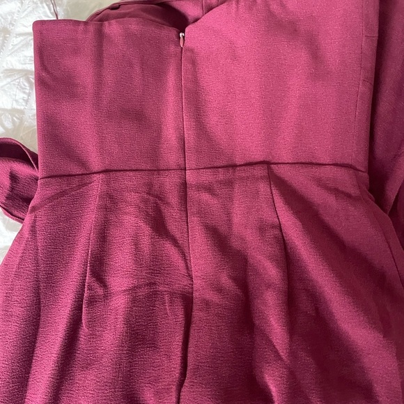 Dress the Poplulation burgundy Kai ruffle open slit maxi dress - Picture 10 of 12